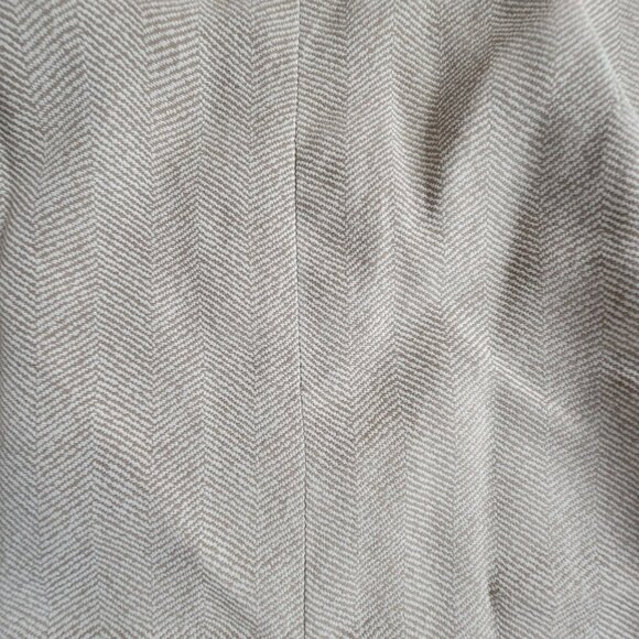 Emanuel Ungaro Beige Herringbone Wool Blend Pencil Skirt Size 12/46 Korea Made - Picture 3 of 9